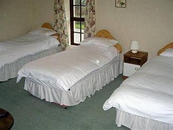Holland Arms Hotel Gaerwen Exterior foto